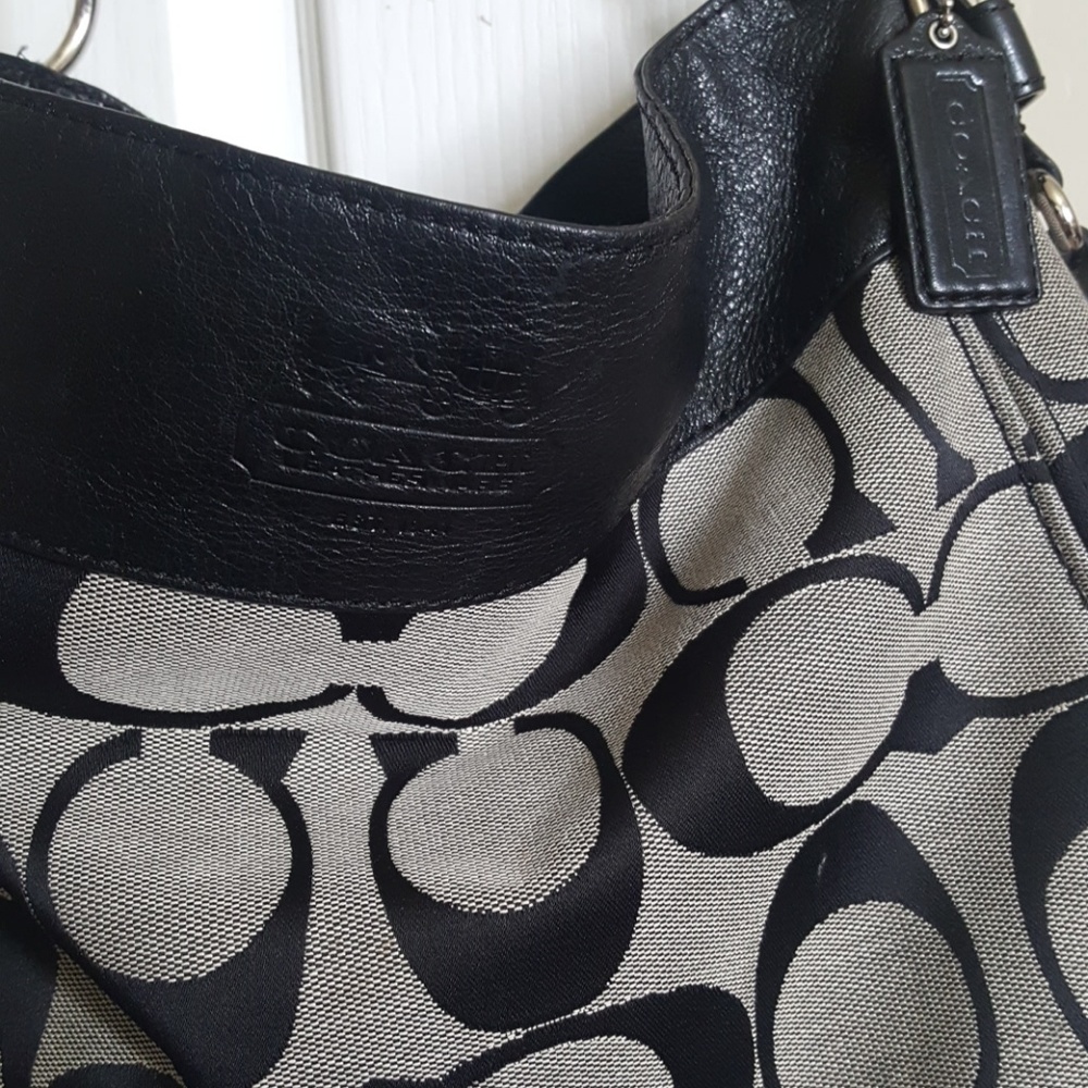 Coach Handbag Large - image 2